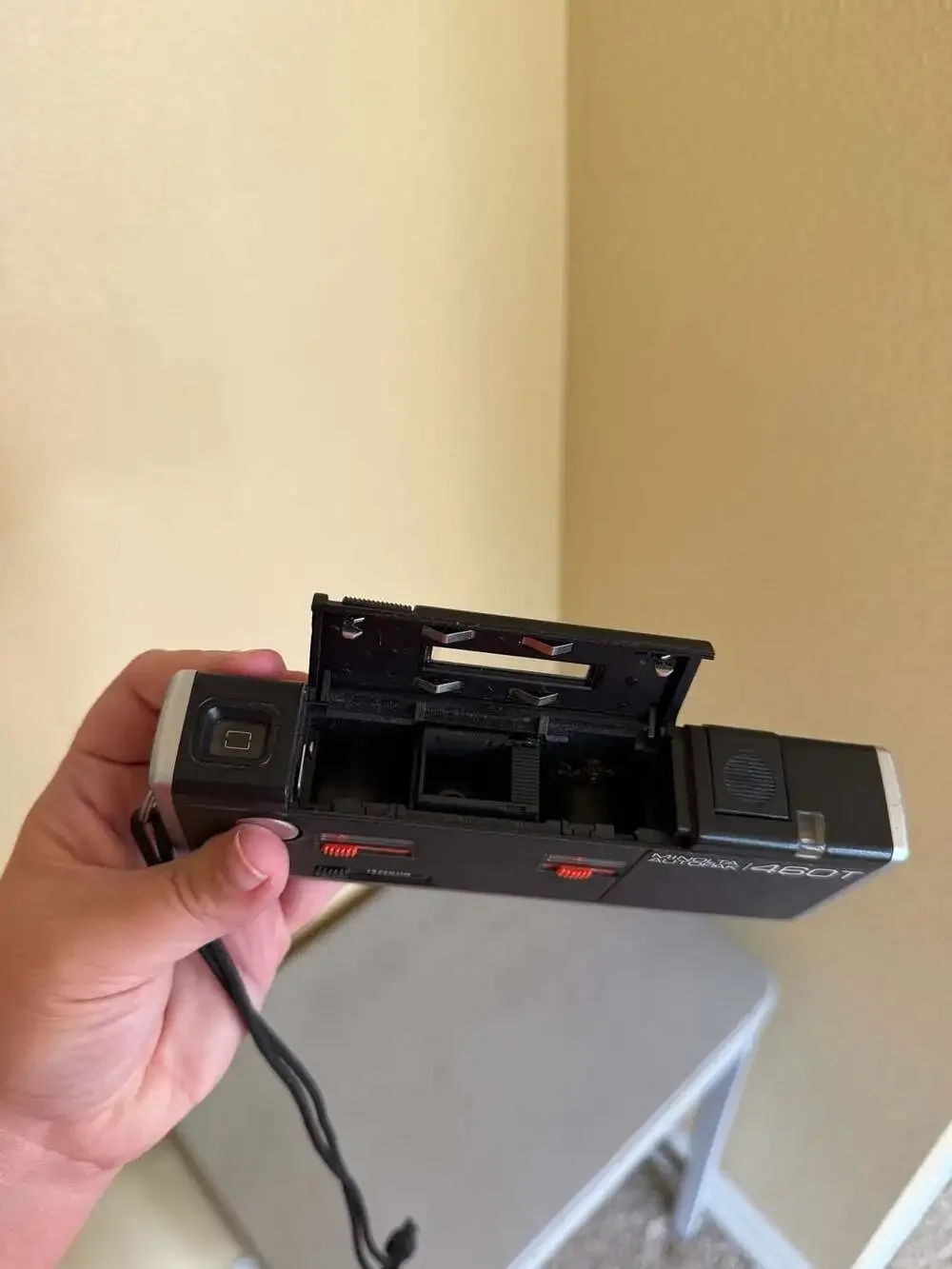 Minolta Autopak 460T Pocket 110 Film Camera